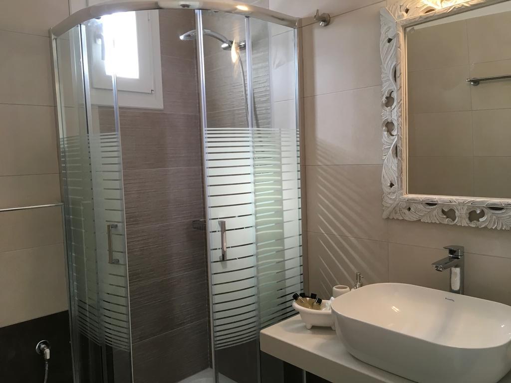 Eleftheria Luxury Suites Mykonos Town Ngoại thất bức ảnh