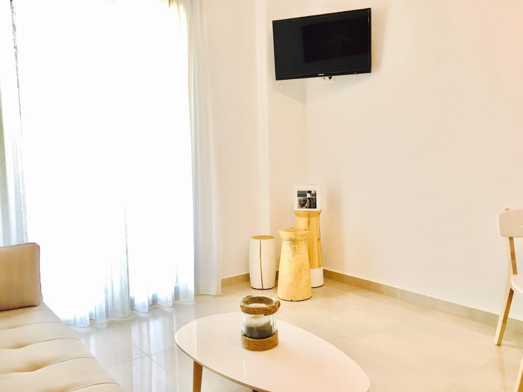 Eleftheria Luxury Suites Mykonos Town Ngoại thất bức ảnh